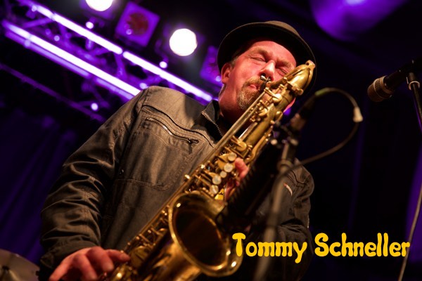 Auch noch in bester Erinnerung in Lehrte: Die Tommy Schneller Band mit ihrem furiosen Funk-Sound.